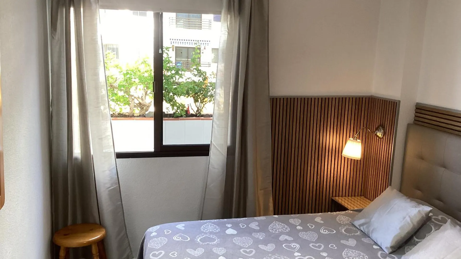 Apartamento Аппартаметы Seguro De Sol Playa de la Arena Puerto de Santiago