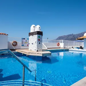 2* Aparthotel Vigilia Park